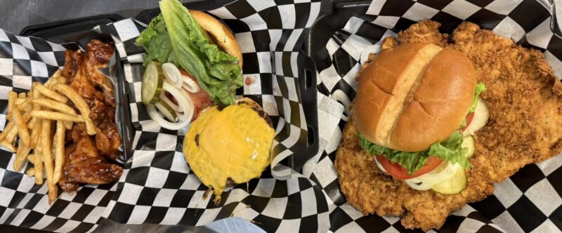 Dexfield Diner & Pub